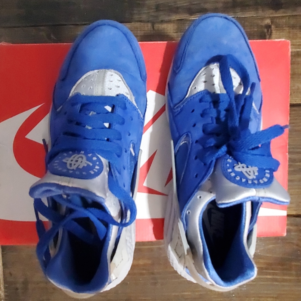 Huarache Run Sneakers